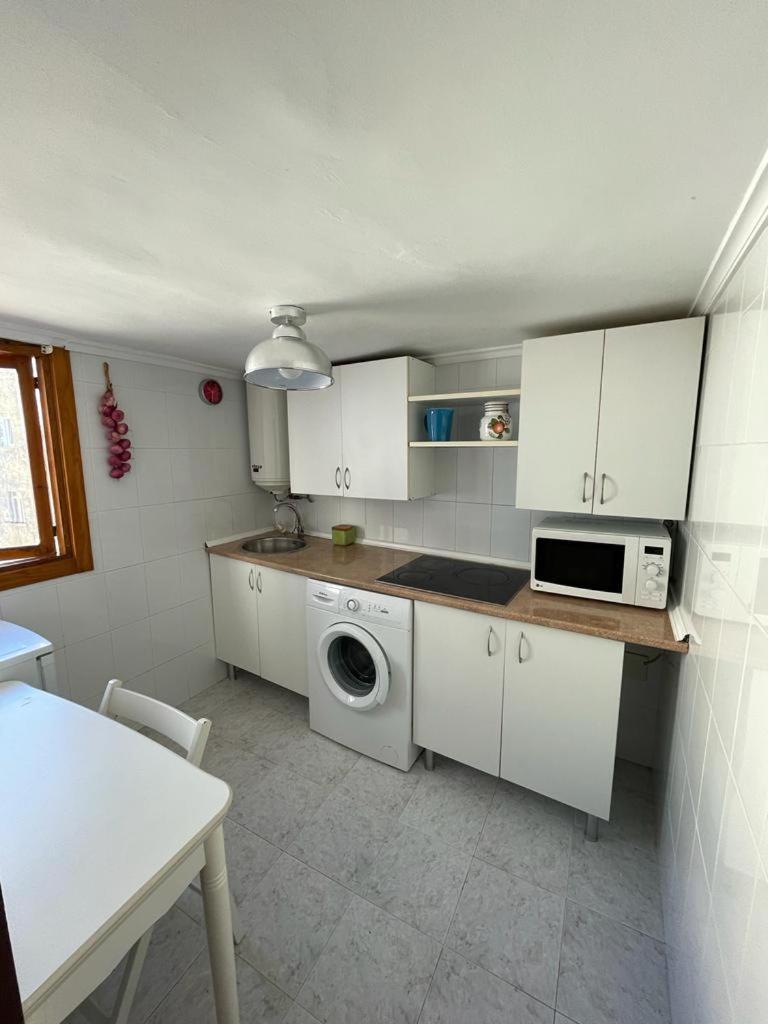 Pisito En Pleno Centro Apartment ซานตานเดร์ ภายนอก รูปภาพ
